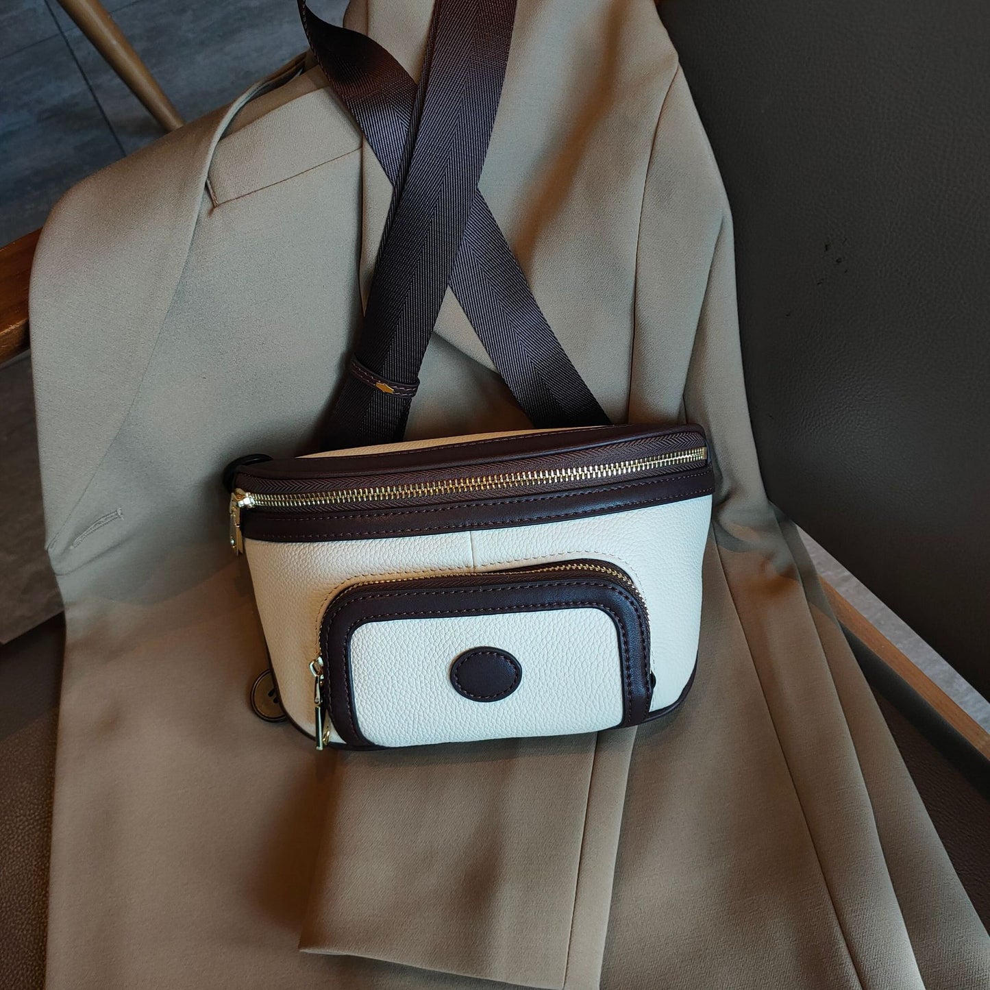 Women's Contrast Color Large Capacity Soft Leather Small Portable All-match Trendy Crossbody Bag