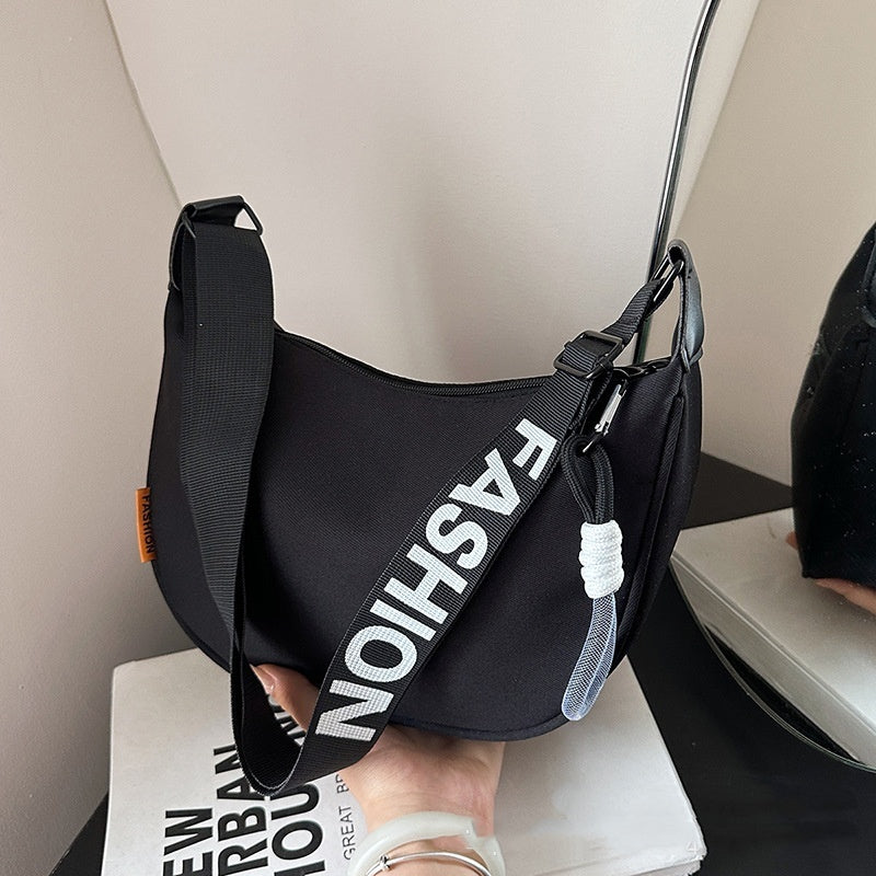 Women's Casual And Lightweight Large Capacity Shoulder Messenger Bag