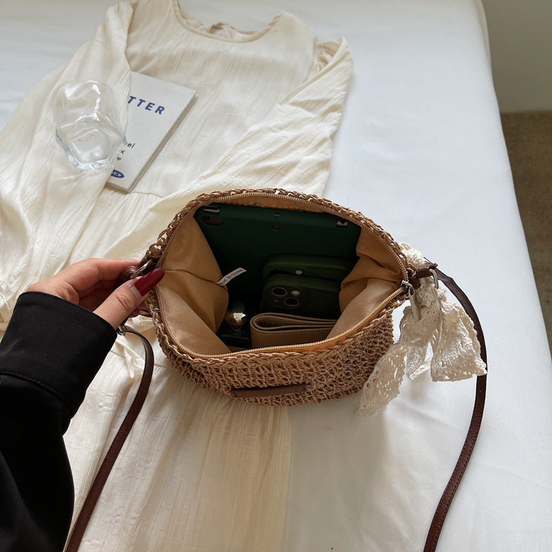 Women's Woven Hollowed All-match Shoulder Messenger Bag