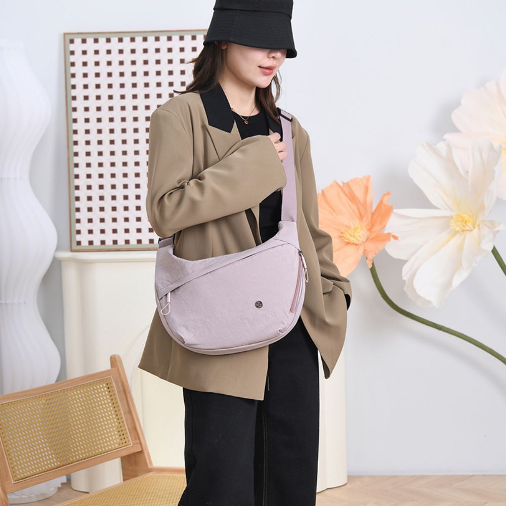 Simple Casual Shoulder Messenger Bag Large Capacity Middle-aged Mom Bag