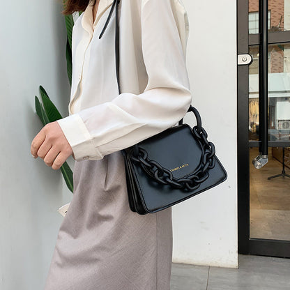 Western style one-shoulder messenger bag