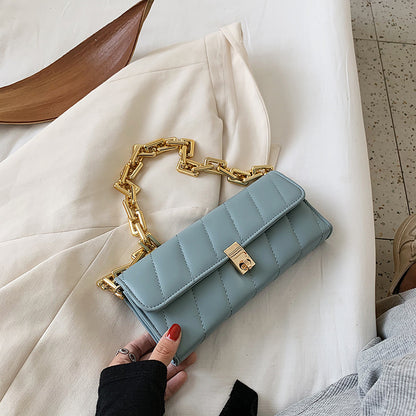 Versatile chain shoulder bag