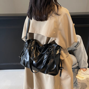 Large Capacity Women's Fashion All-match Messenger Bag