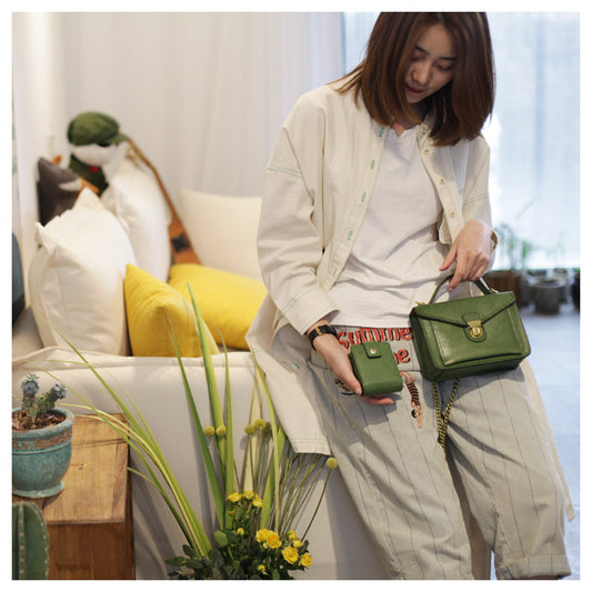 Leather lipstick bag with mirror