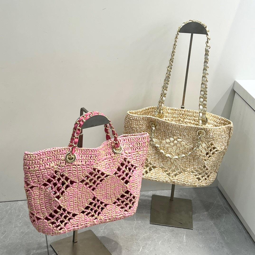 Weaving Hollow Beach New Straw Shoulder Knitted Bag