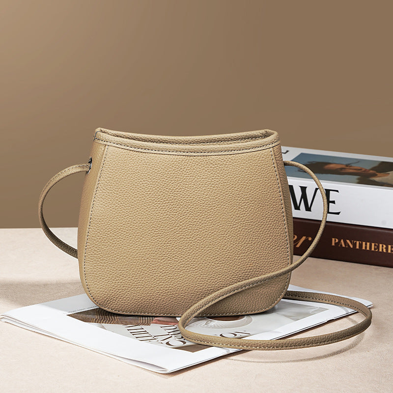 Popular Women's Trendy Versatile Cowhide Messenger Bag