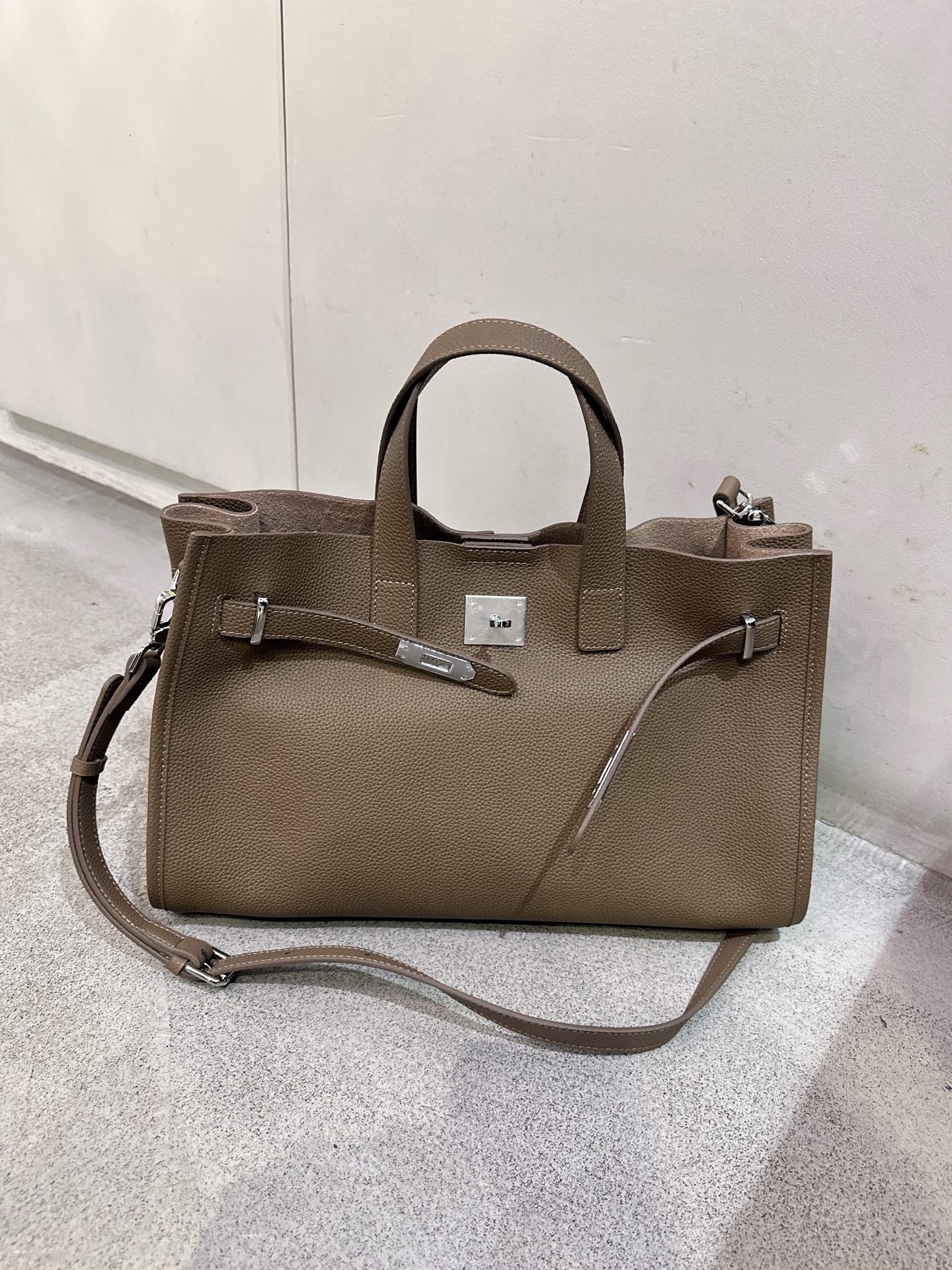 New Top Layer Cowhide All-match Crossbody Bag For Women