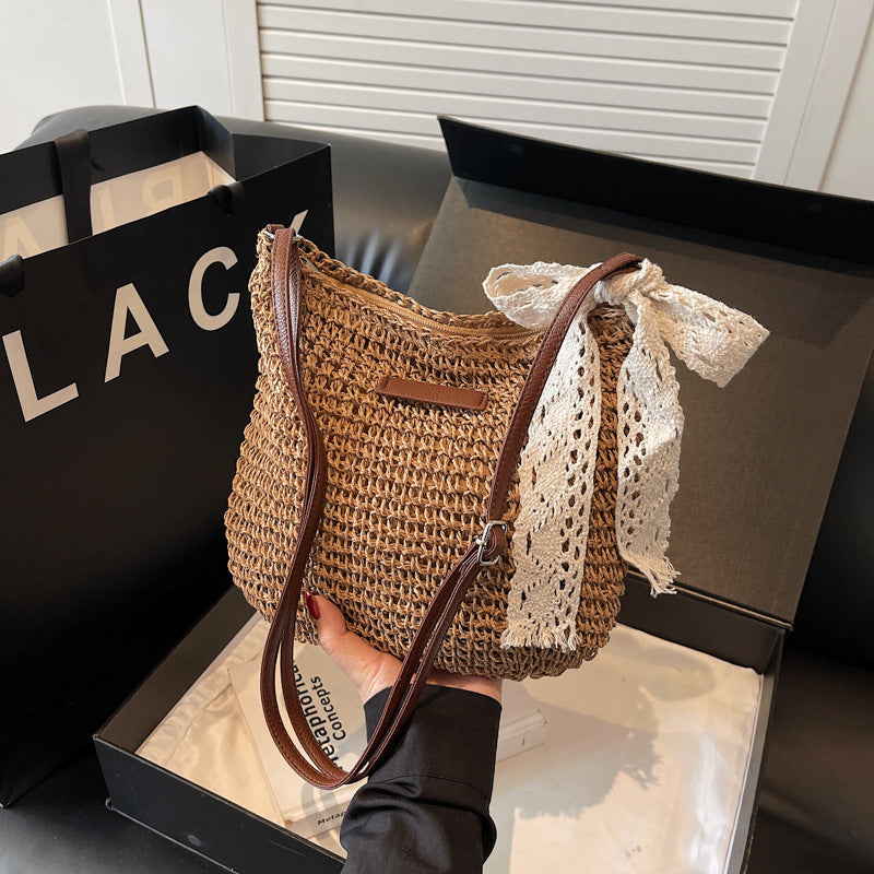 Women's Woven Hollowed All-match Shoulder Messenger Bag