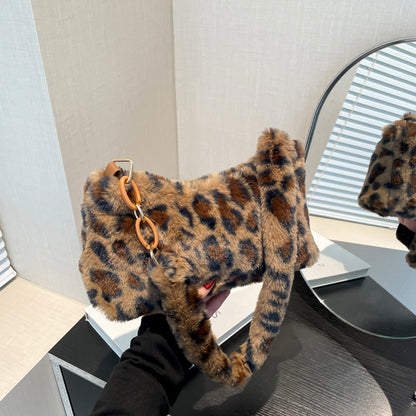 Portable Special-interest Design Simple Western Style Bag