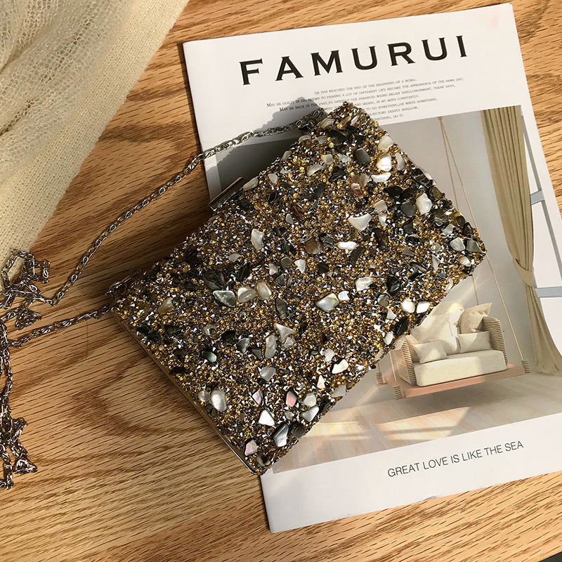 Single shoulder box bag with diamond