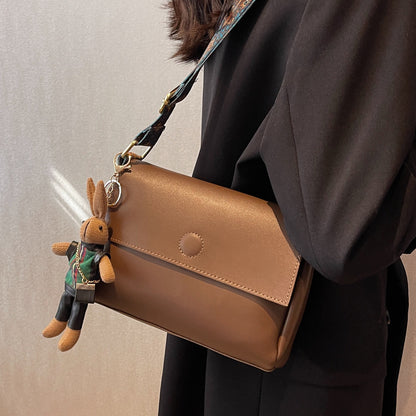 New Retro Easy Matching Women's High-grade Fashion Messenger Bag