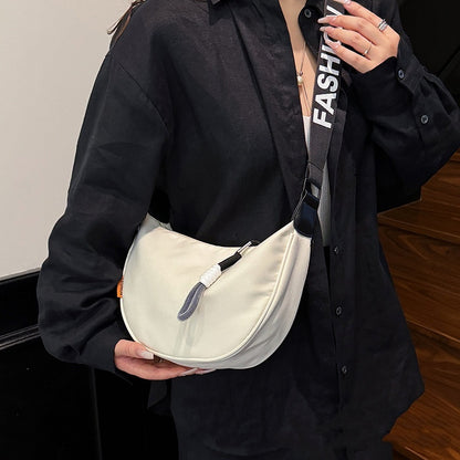 Women's Casual And Lightweight Large Capacity Shoulder Messenger Bag