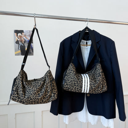 Large Capacity Leopard Print Sports Style Shoulder Messenger Bag