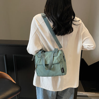 One Shoulder Crossbody Lightweight And Large Capacity Commuter Hand-carrying Bag