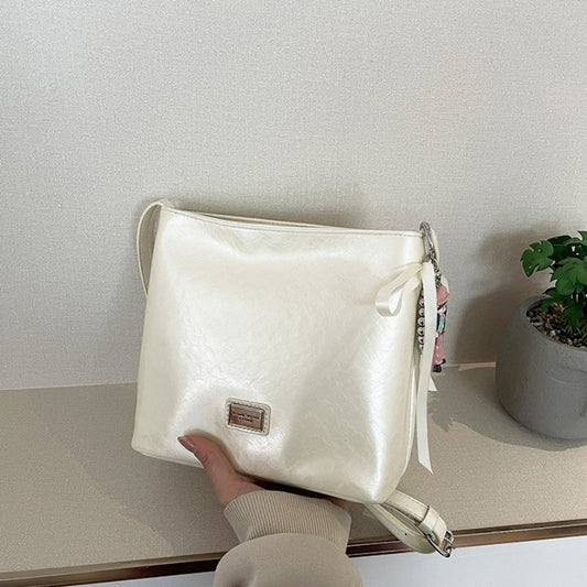 Women's Special-interest Design Casual Crossbody Bucket Bag