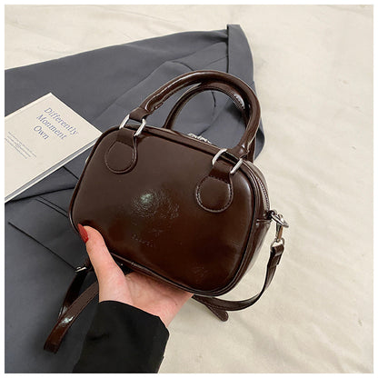 Women's  Shoulder Messenger Bag Portable And Fashion Handbag