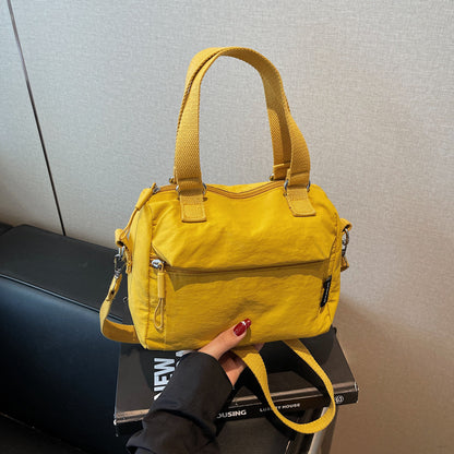 One Shoulder Crossbody Lightweight And Large Capacity Commuter Hand-carrying Bag
