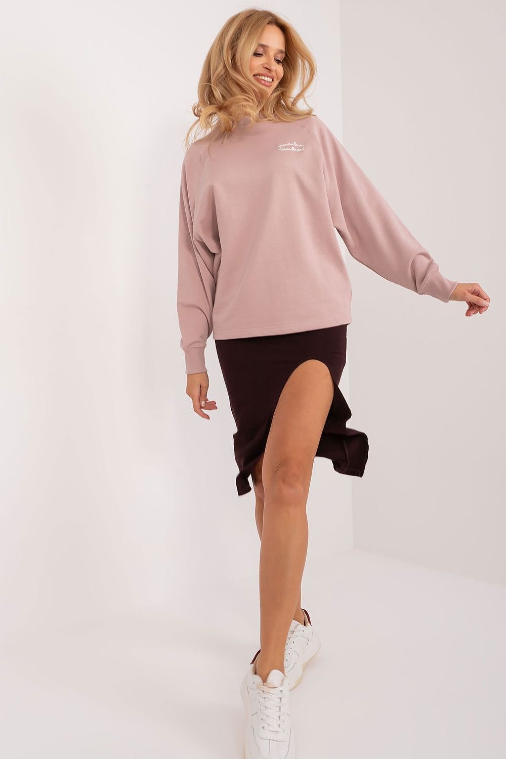 Sweatshirt model 193502 Sublevel