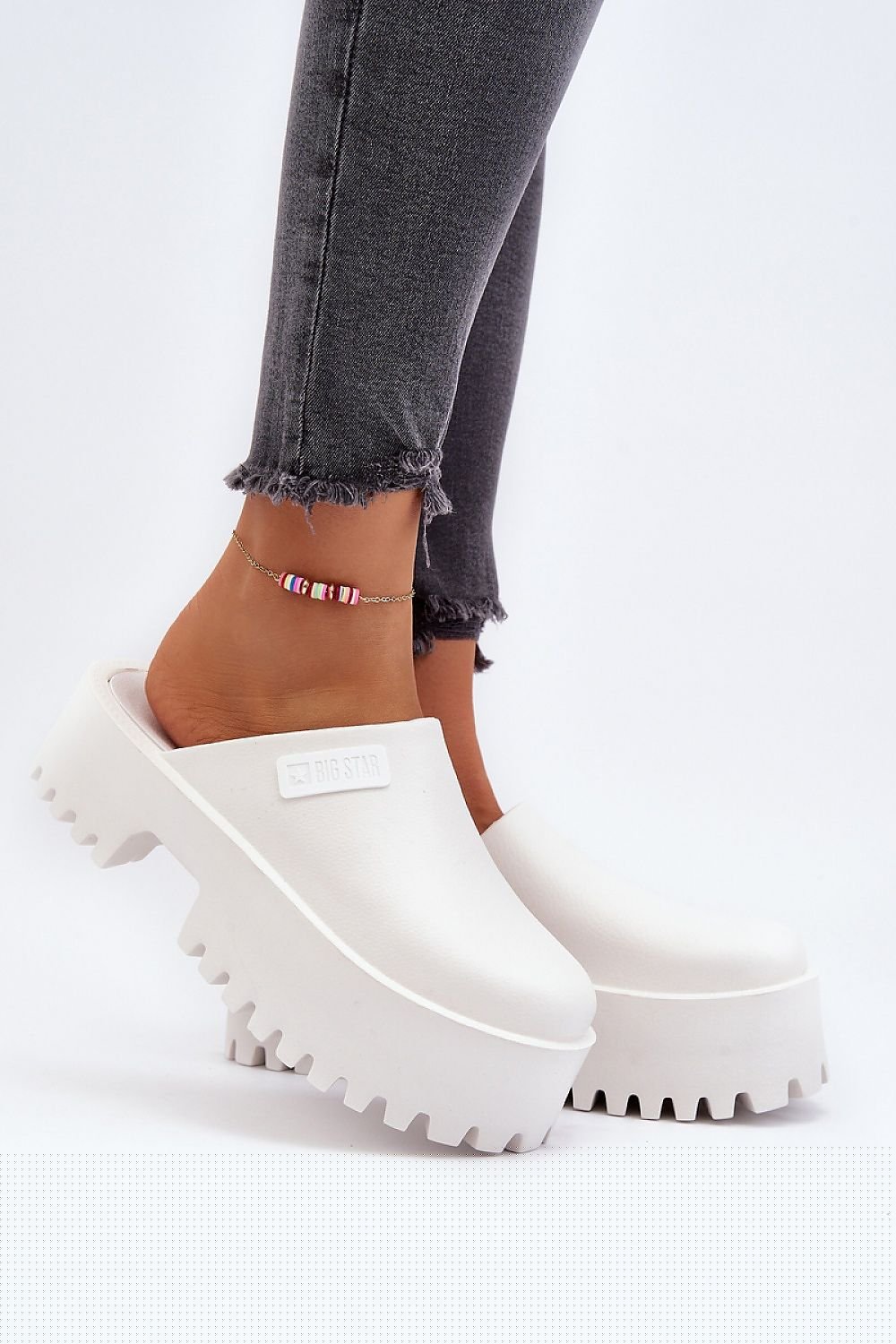 Flip-flops model 194122 Step in style