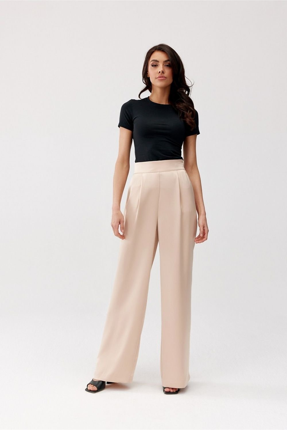 Women trousers model 204910 Roco Fashion