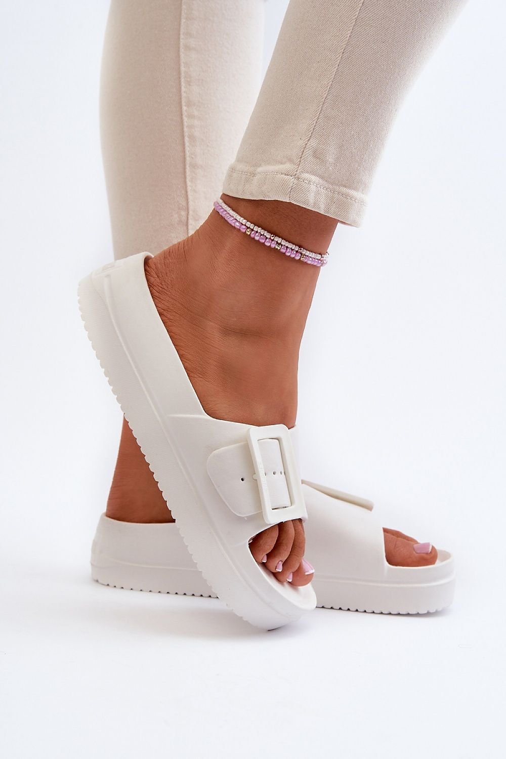 Flip-flops model 194986 Step in style