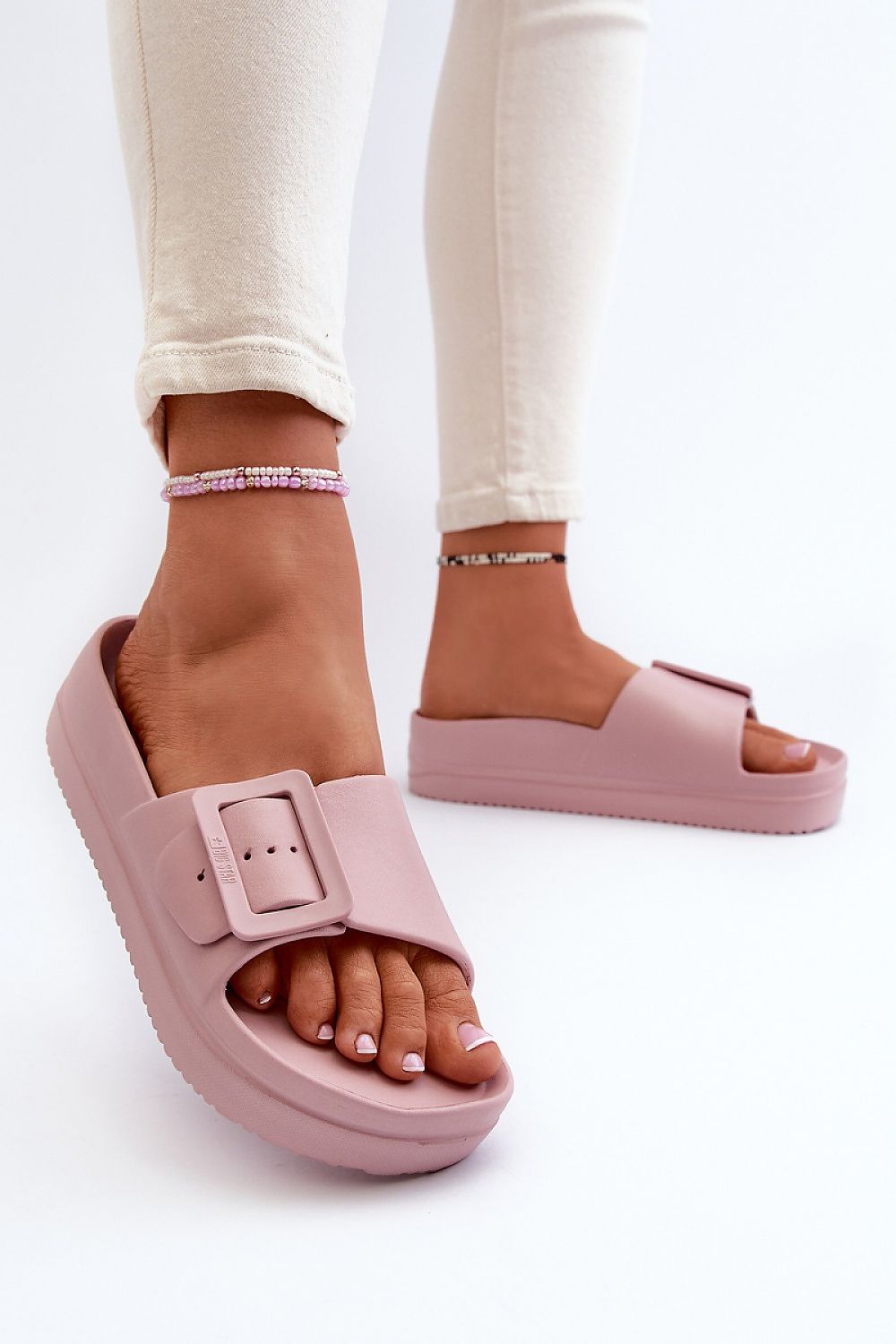 Flip-flops model 194986 Step in style