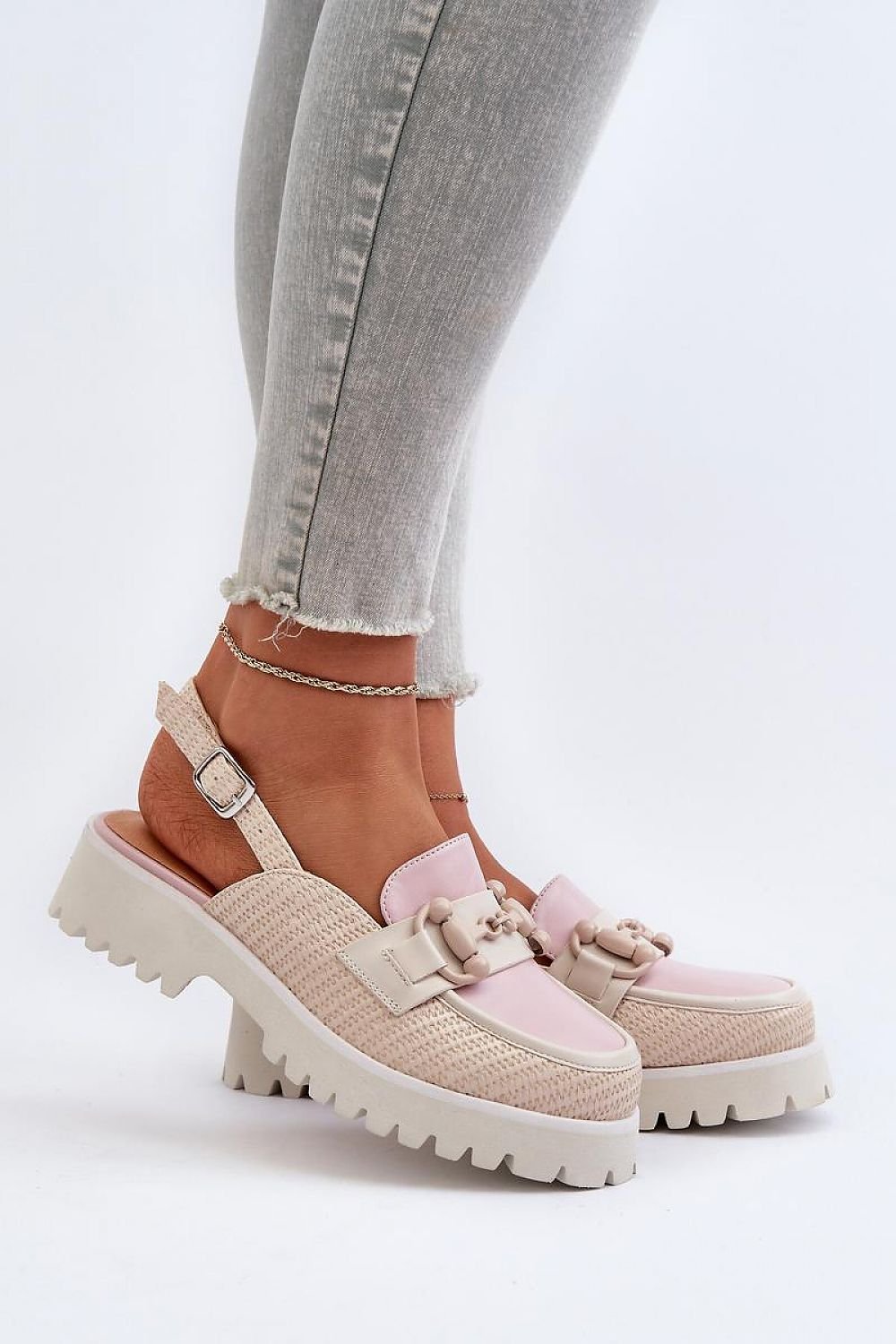 Heel sandals model 195558 Step in style