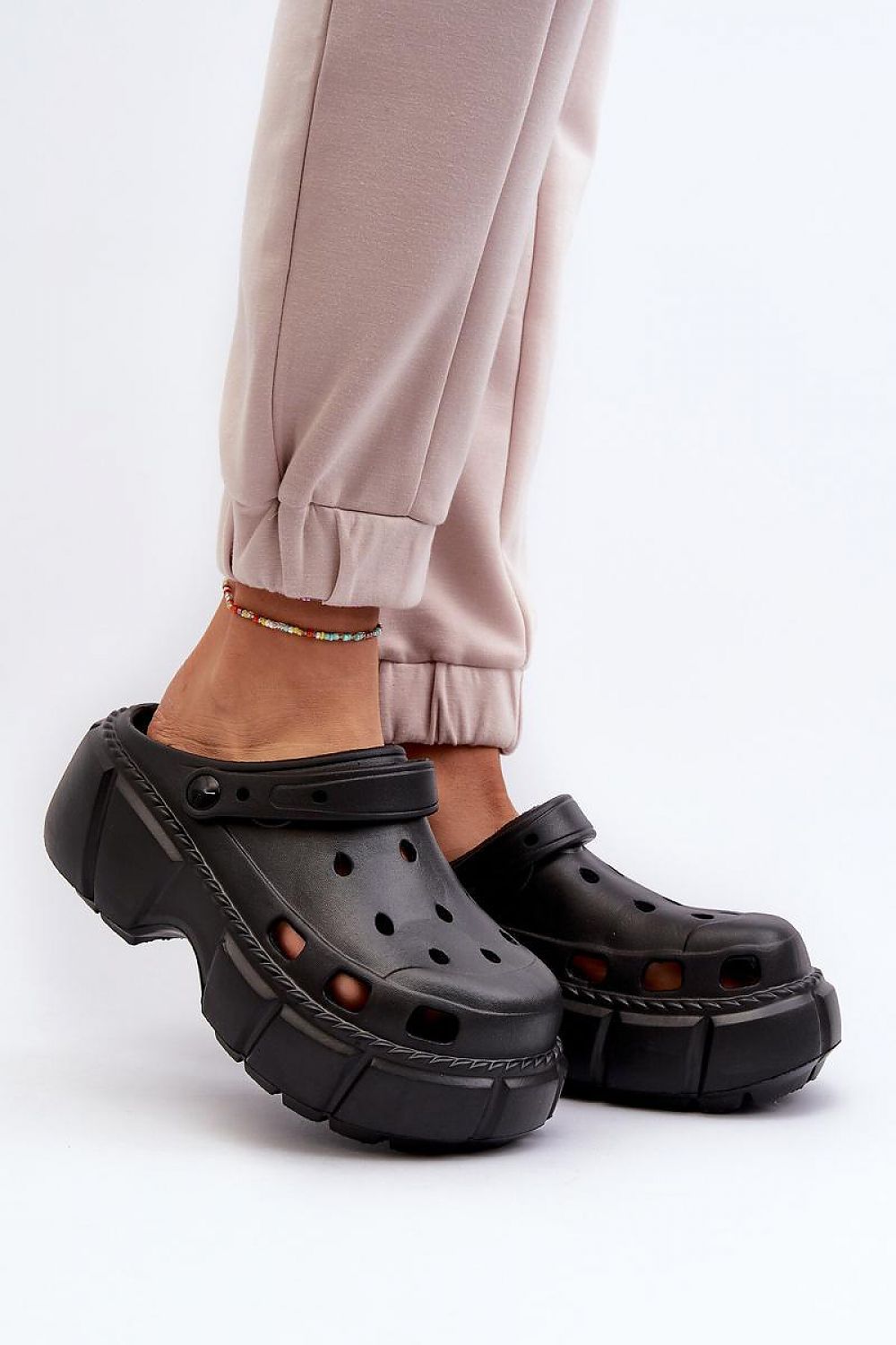 Flip-flops model 196684 Step in style
