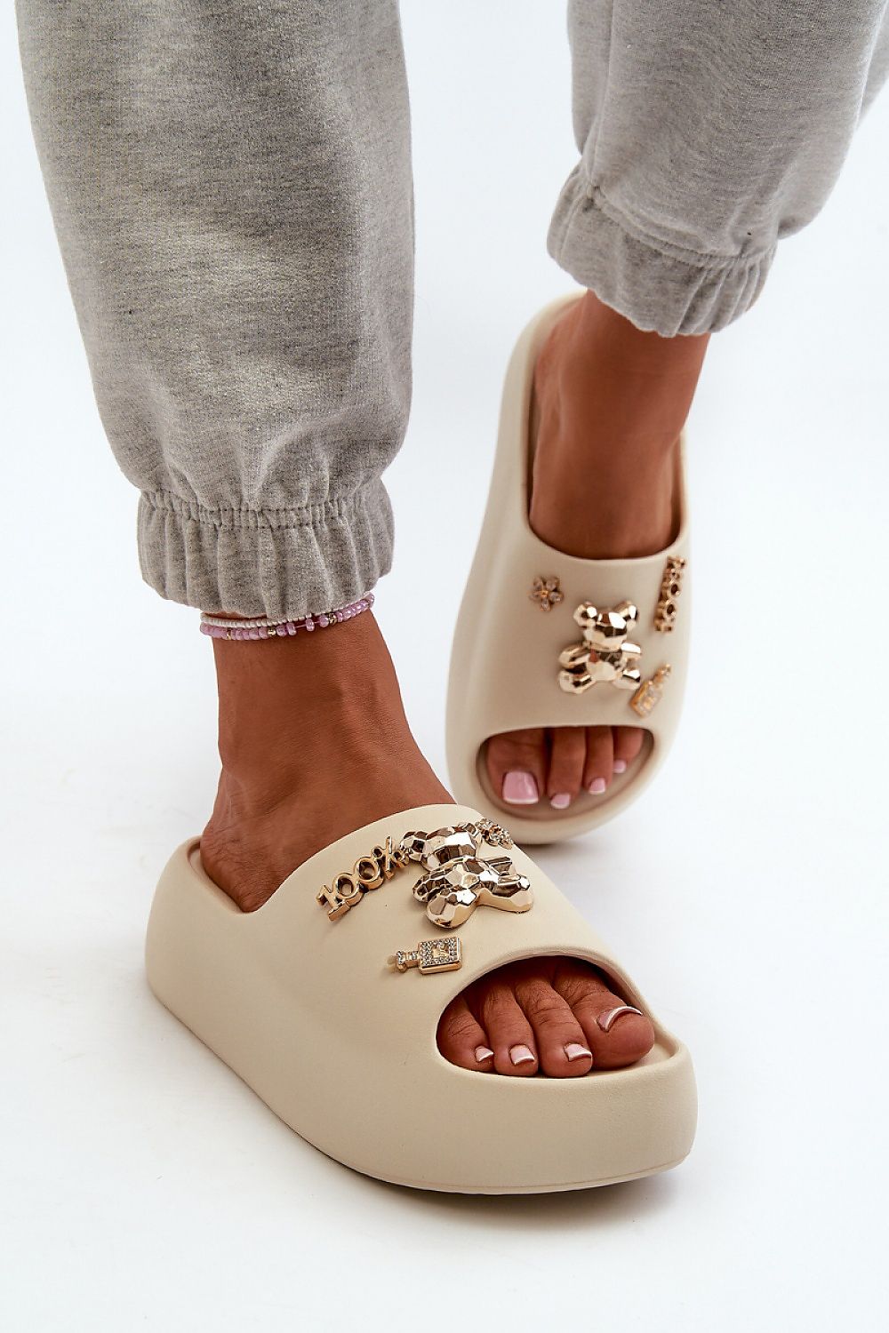Flip-flops model 198600 Step in style