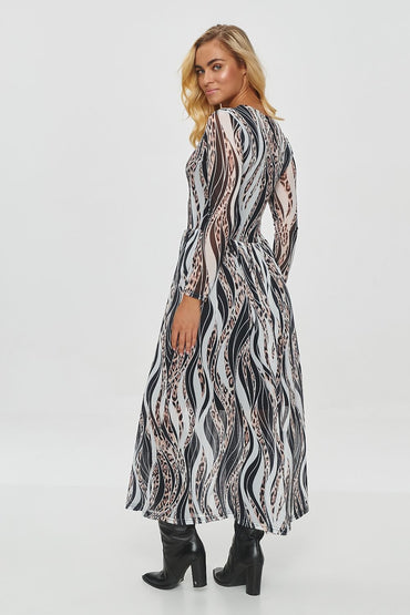 Daydress model 200081 Makadamia