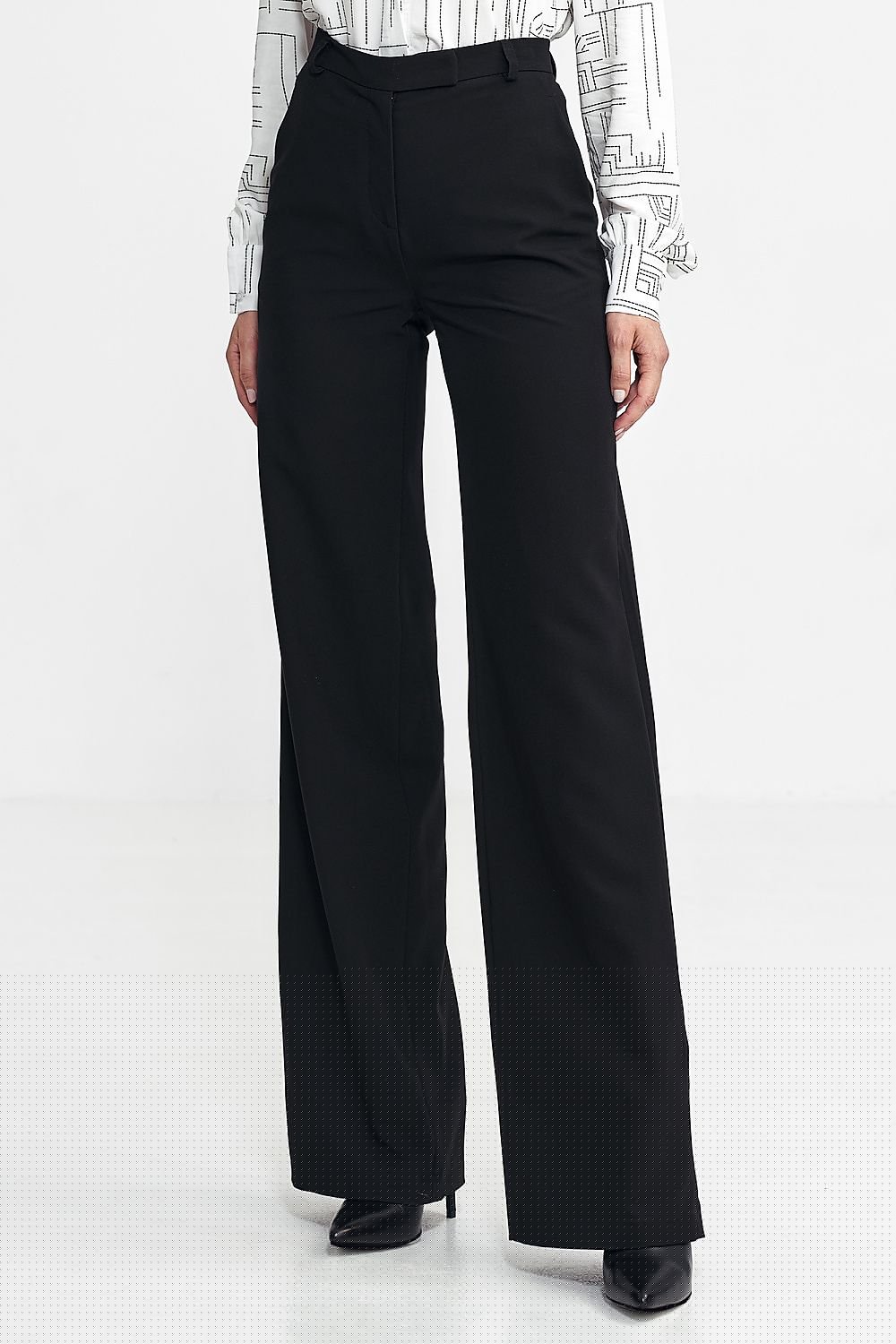 Trousers model 200390 Nife