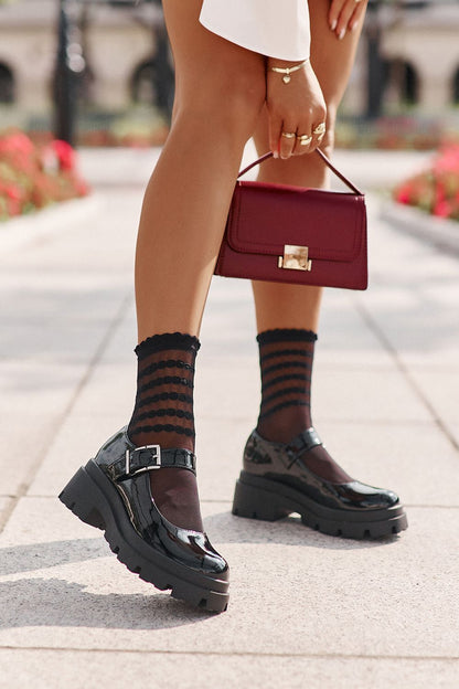 Low Shoes model 201030 Step in style