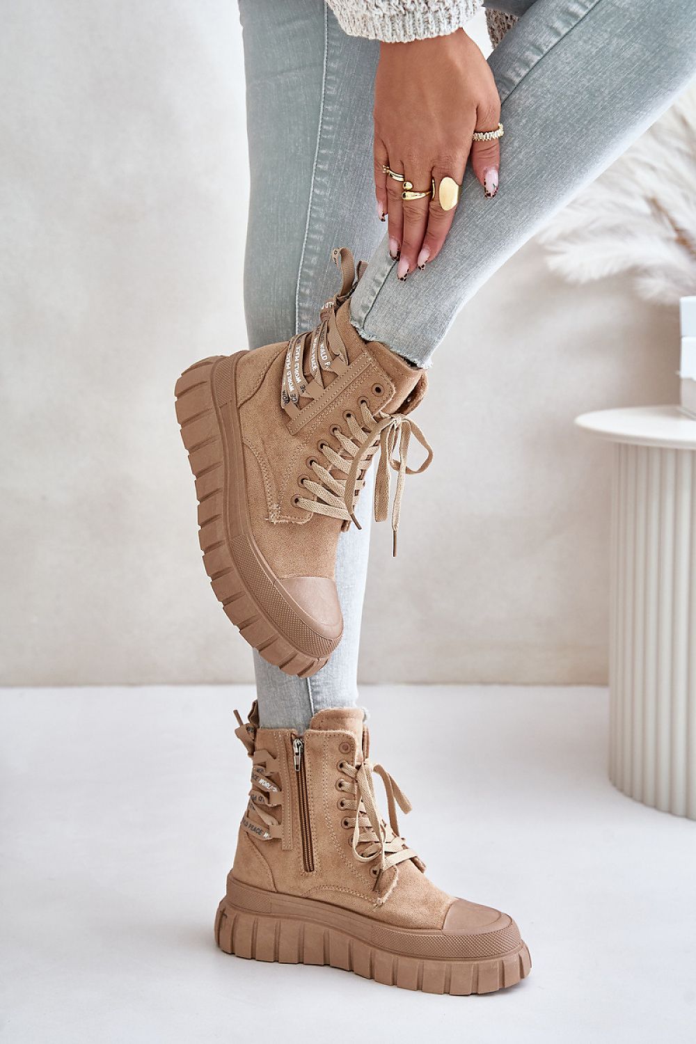 Boots model 201553 Step in style