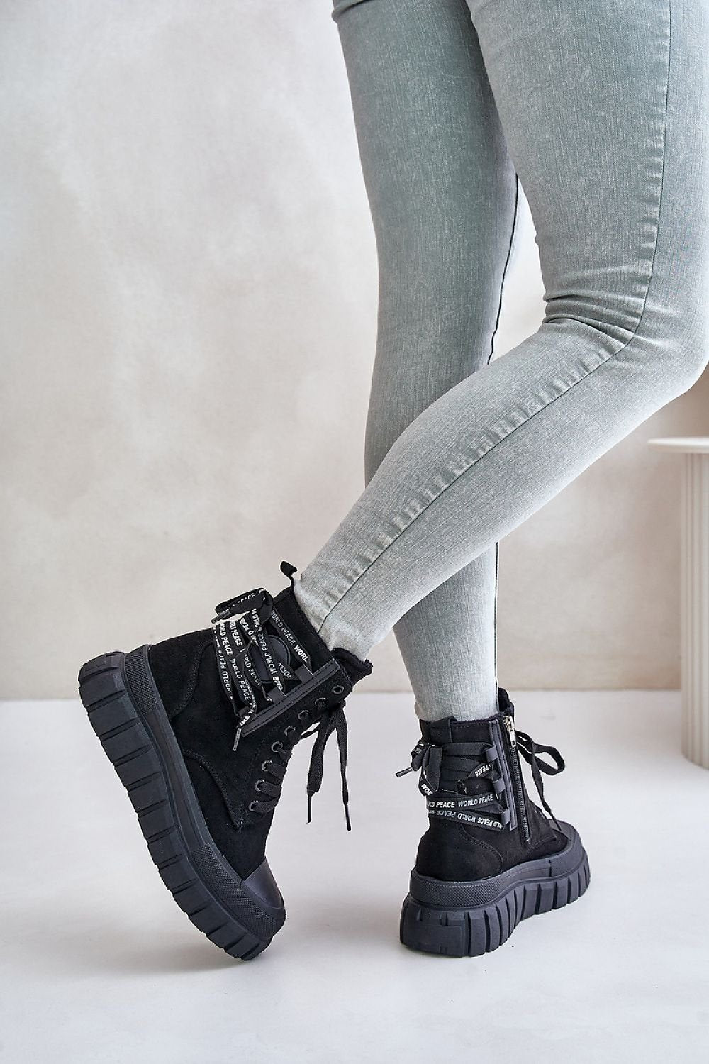 Boots model 201553 Step in style