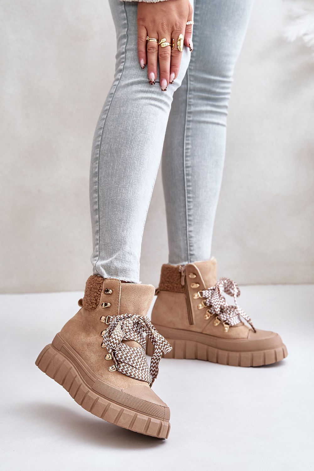 Boots model 201217 Step in style