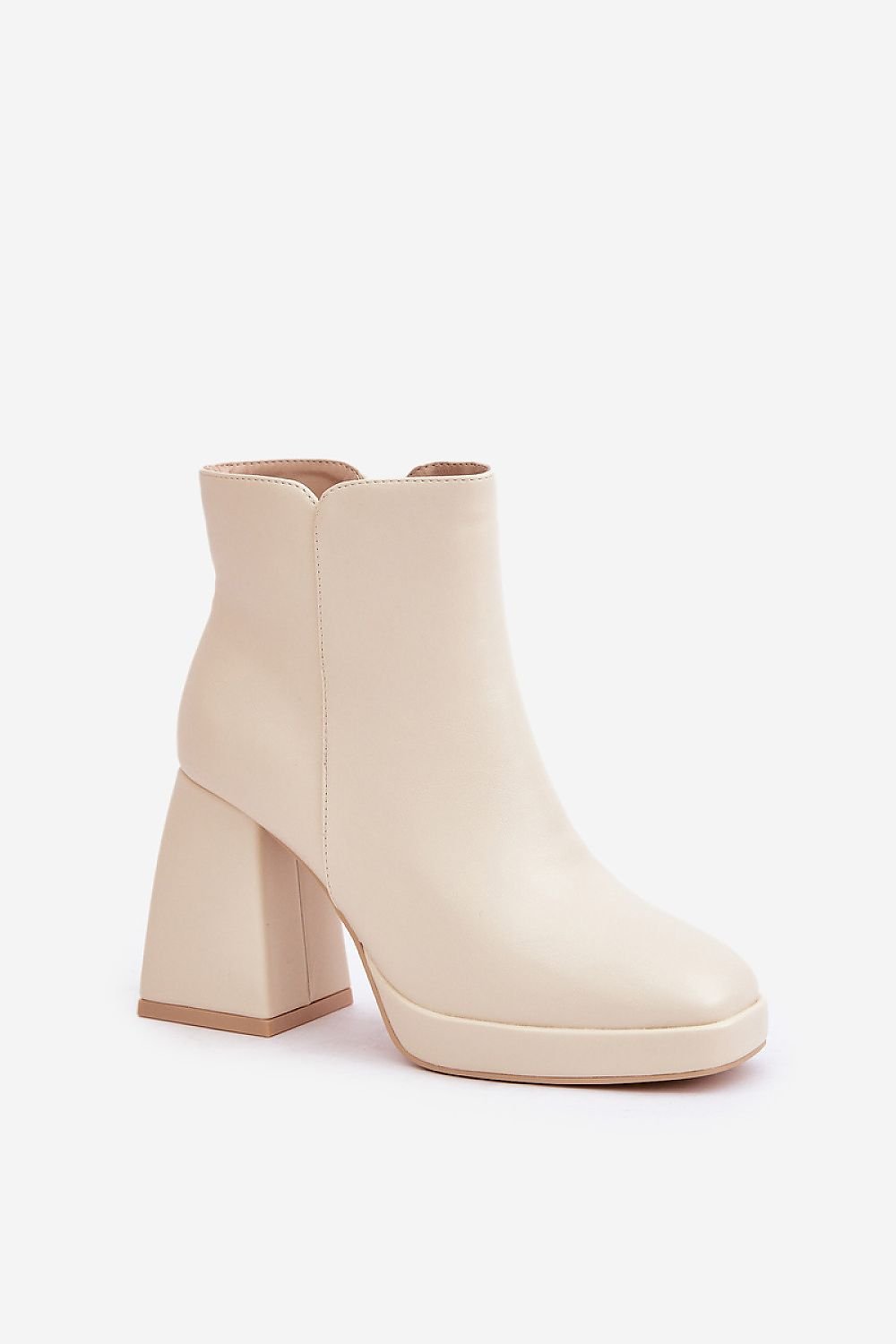 Heel boots model 204678 Step in style