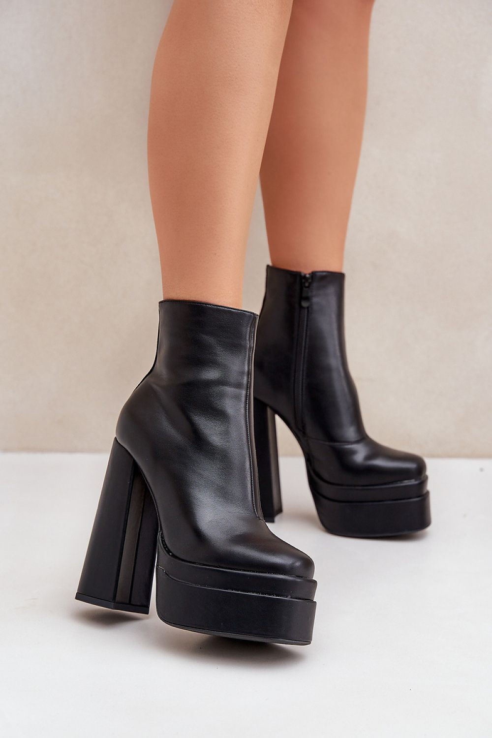 Heel boots model 204693 Step in style