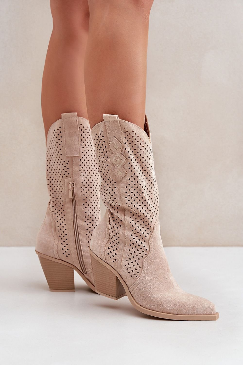 Heel boots model 204751 Step in style