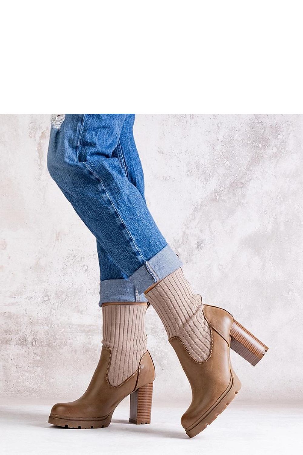 Heel boots model 205811 Solea