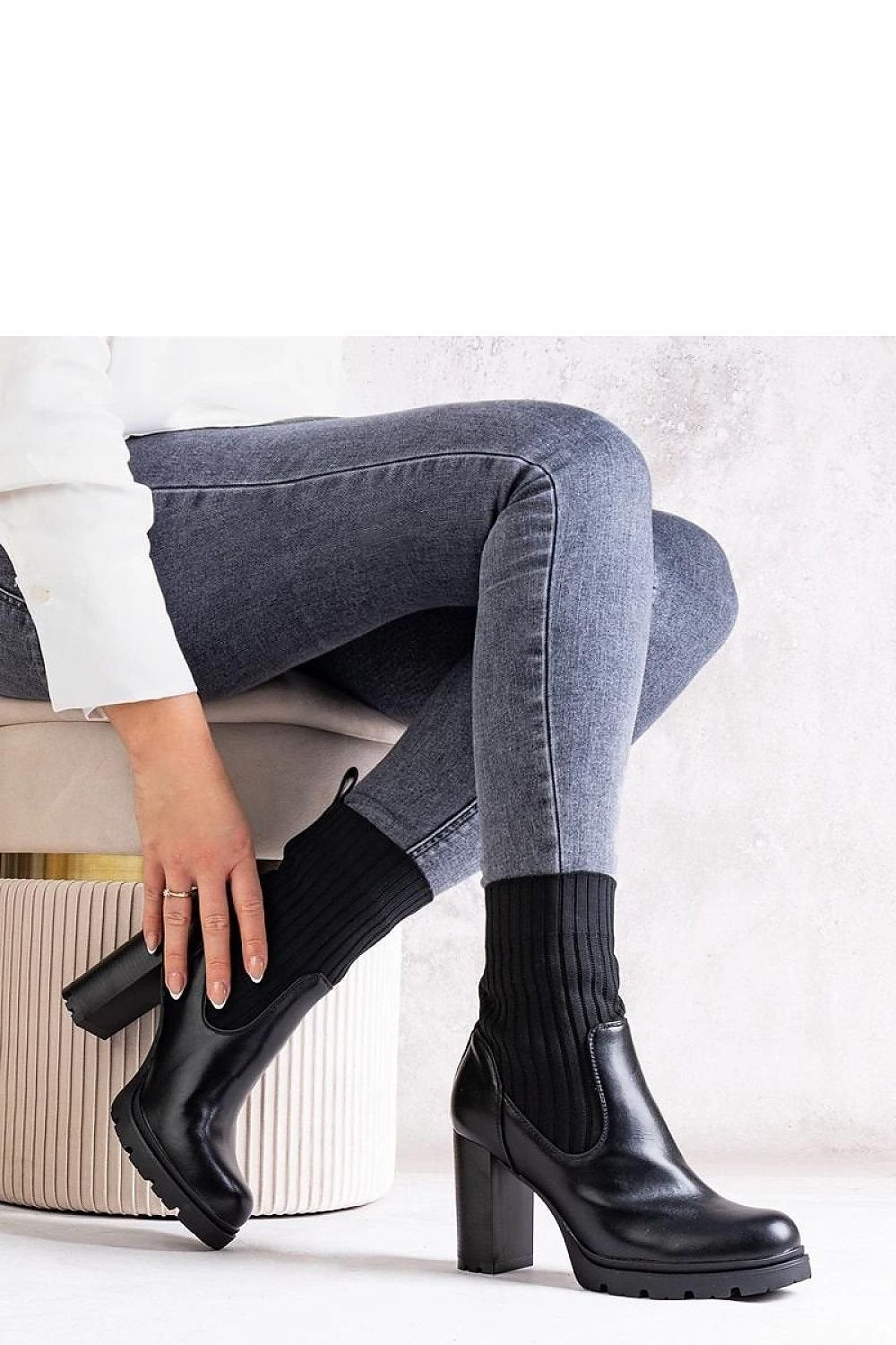 Heel boots model 205811 Solea