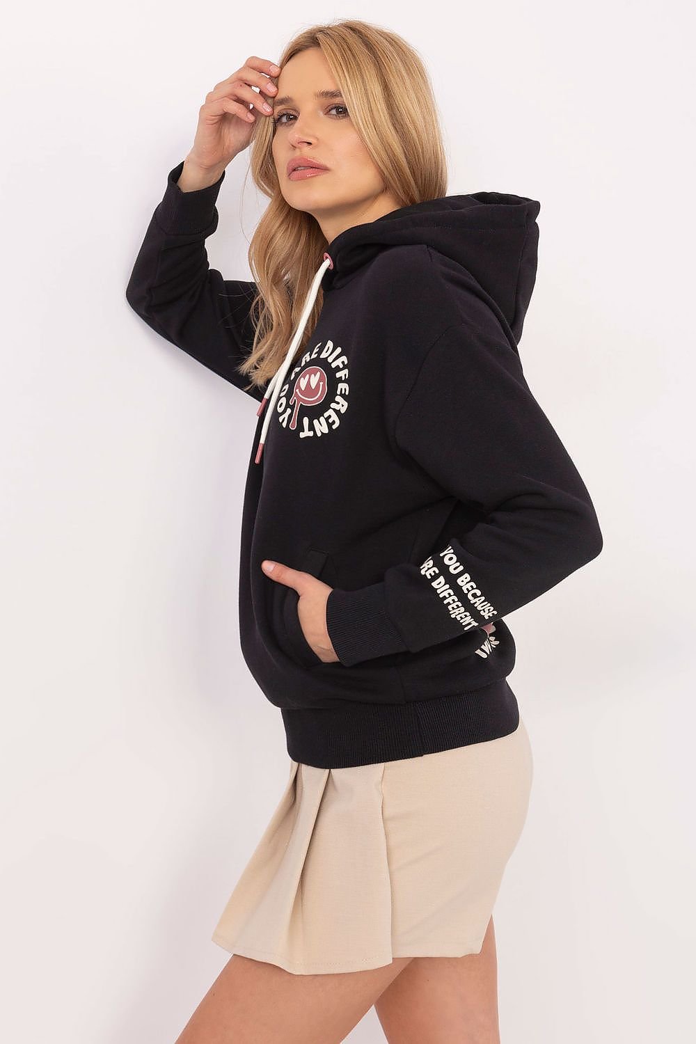 Sweatshirt model 205933 Sublevel