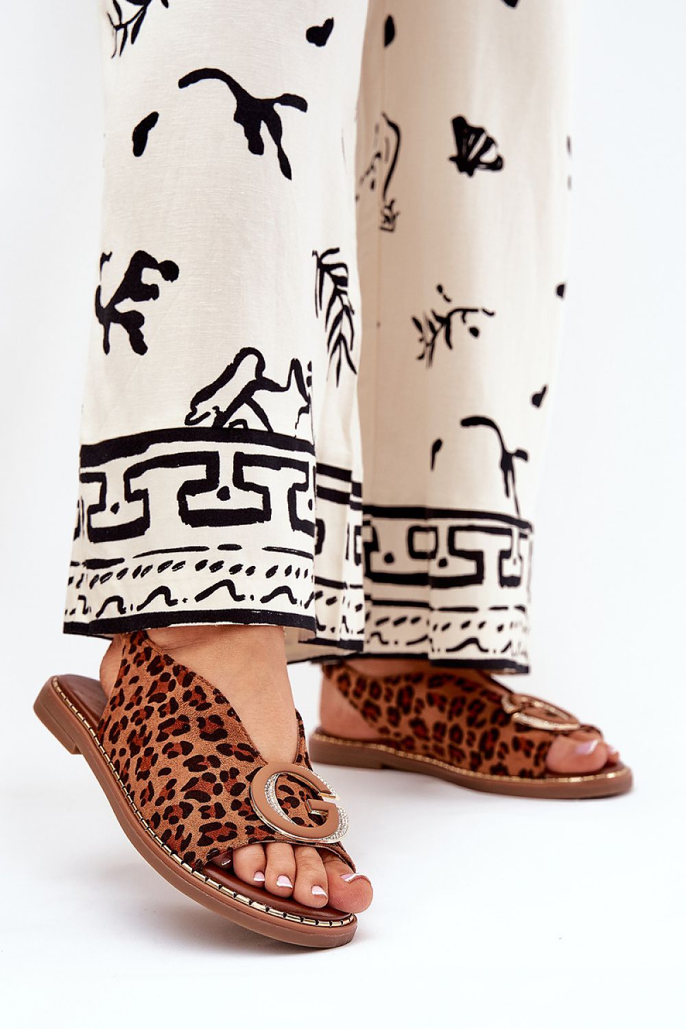  Sandals model 210140 Step in style 