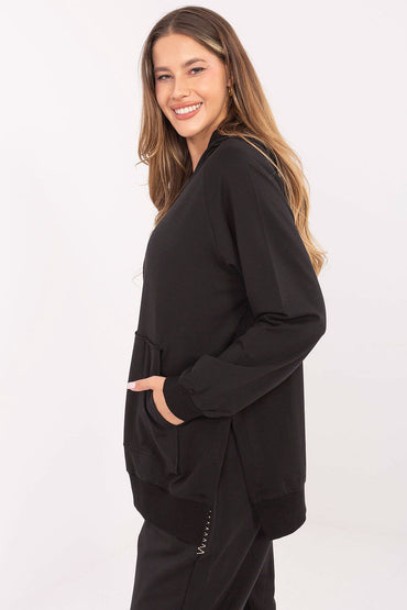  Sweatshirt model 218622 Relevance 