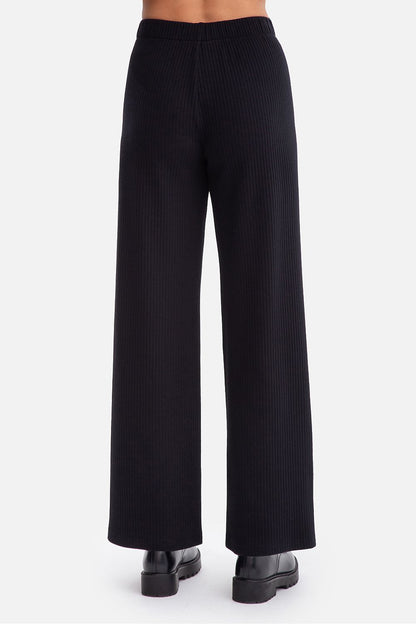  Women trousers model 218664 BeWear 