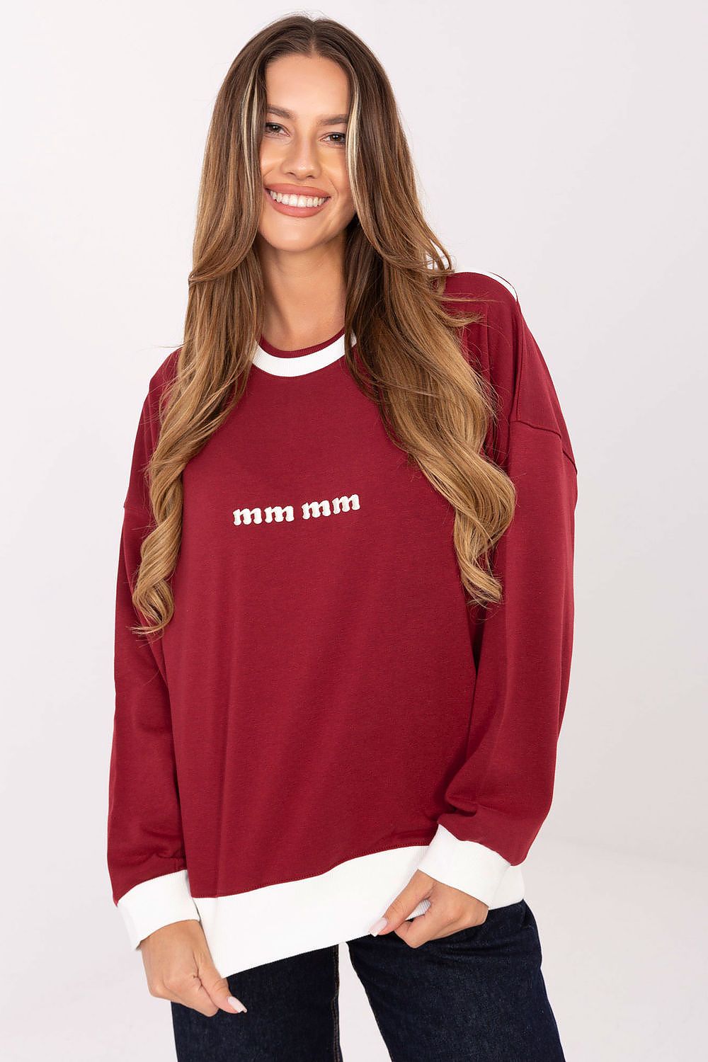  Sweatshirt model 218849 Relevance 