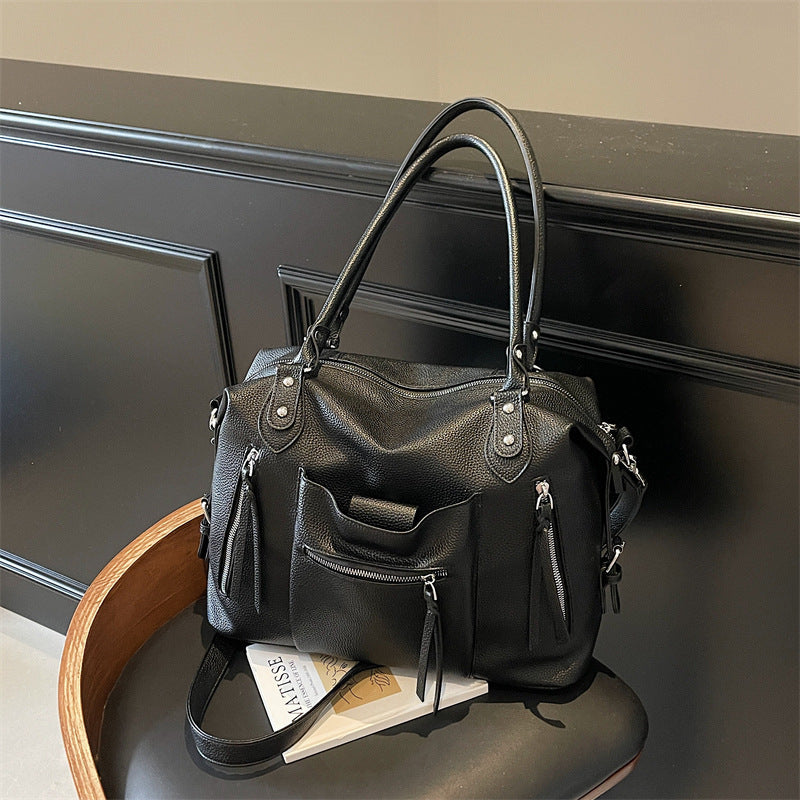 Large Capacity Retro Women's Messenger Bag