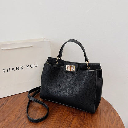 Large Capacity Simple Stylish Good Texture Commuter Messenger Bag