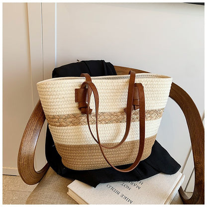 Straw Woven Tote Large Capacity Beach Shoulder Bag