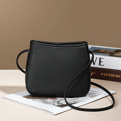 Popular Women's Trendy Versatile Cowhide Messenger Bag