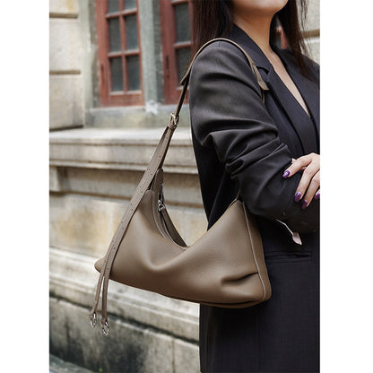 Women's Genuine Leather Cross Bady Bag Fashion Leisure Large Capacity Bag